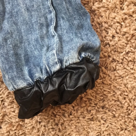 Joggers - Picture 3 of 3